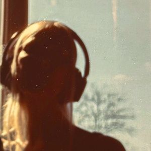 Meet your Posher, Elka